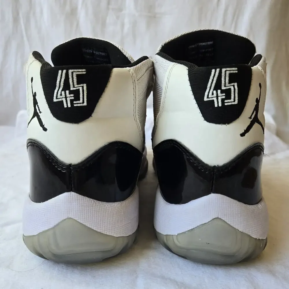 Jordan 11 Retro High Concord White/Black 136046-110 Size 8.5
